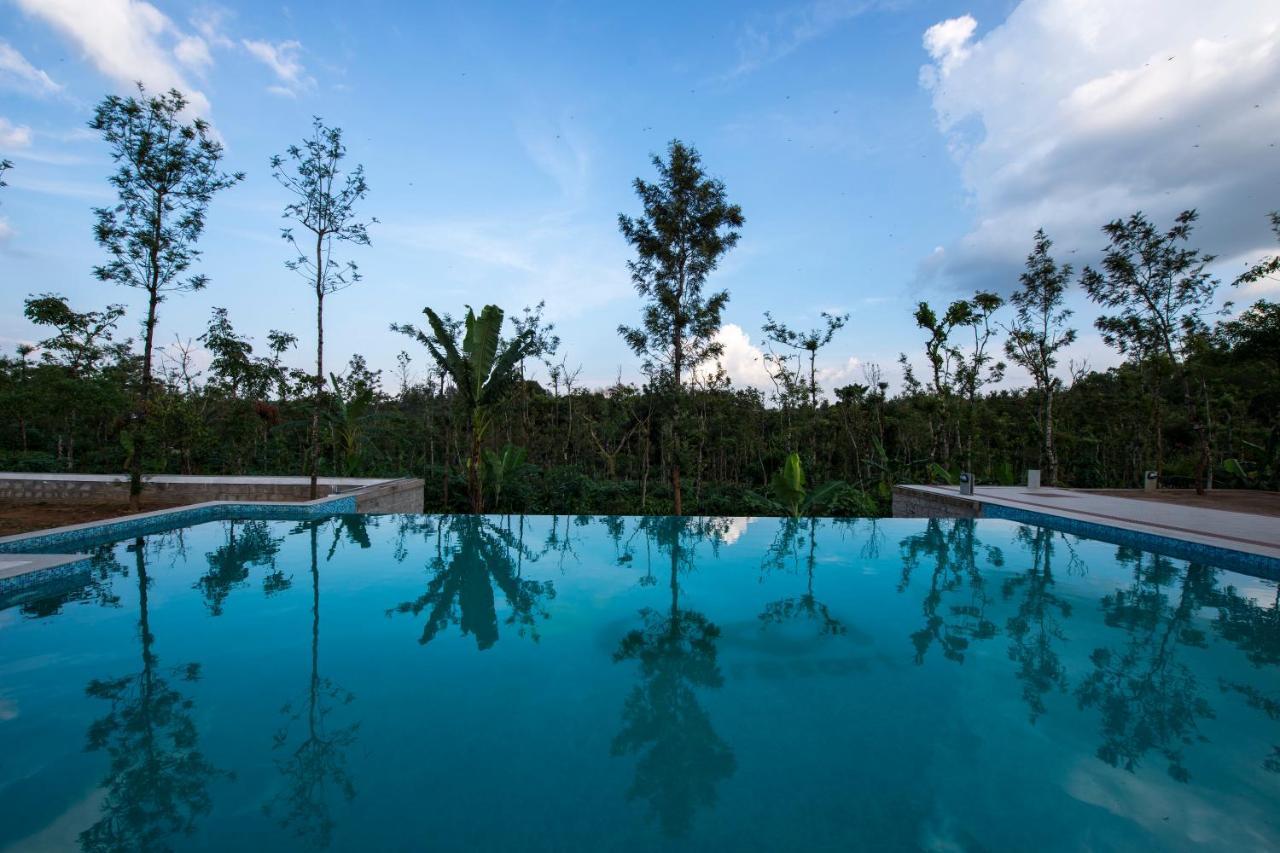 Eka Resort Hassan Exterior foto